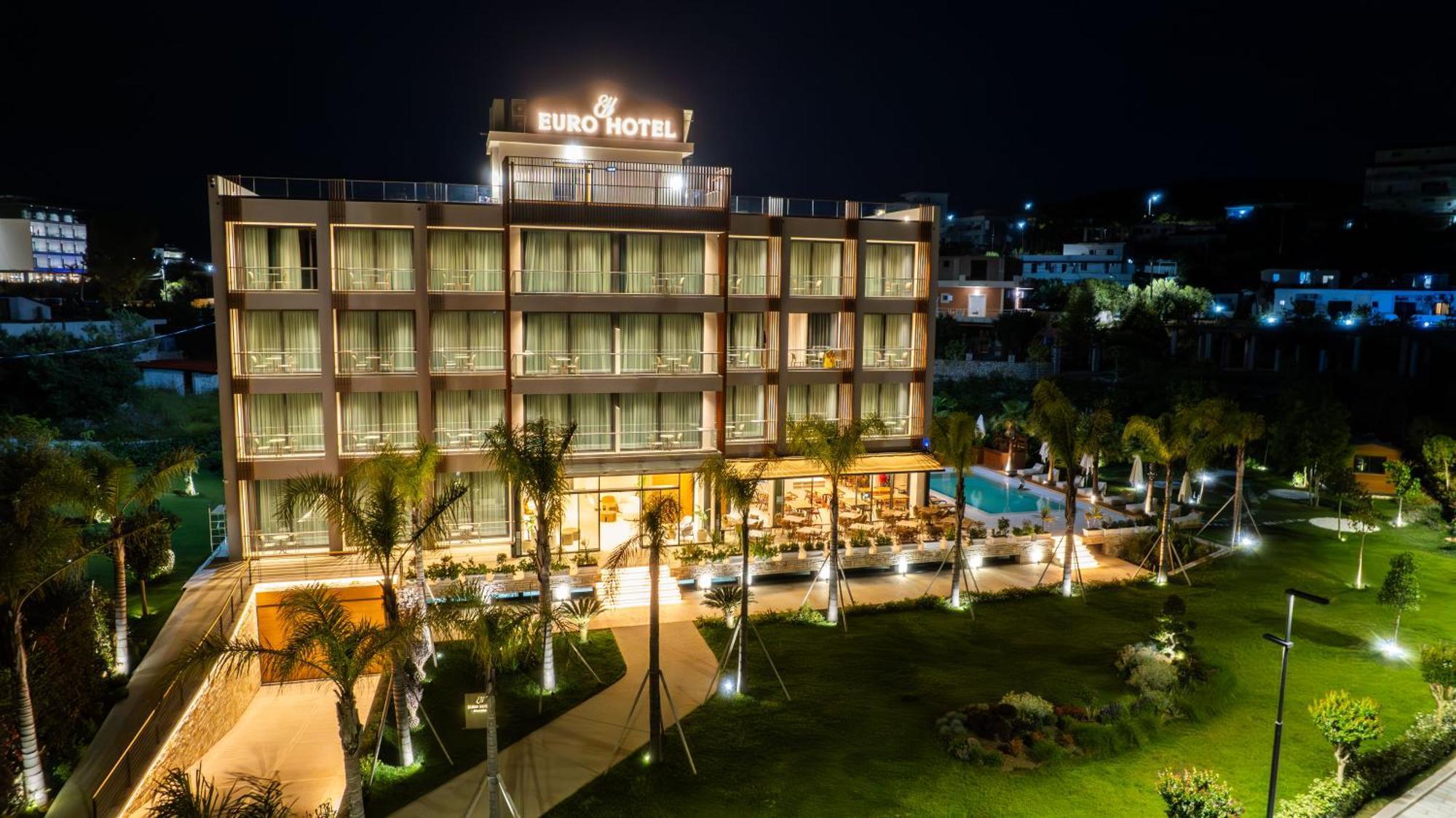 Euro Hotel Ksamil Eksteriør billede