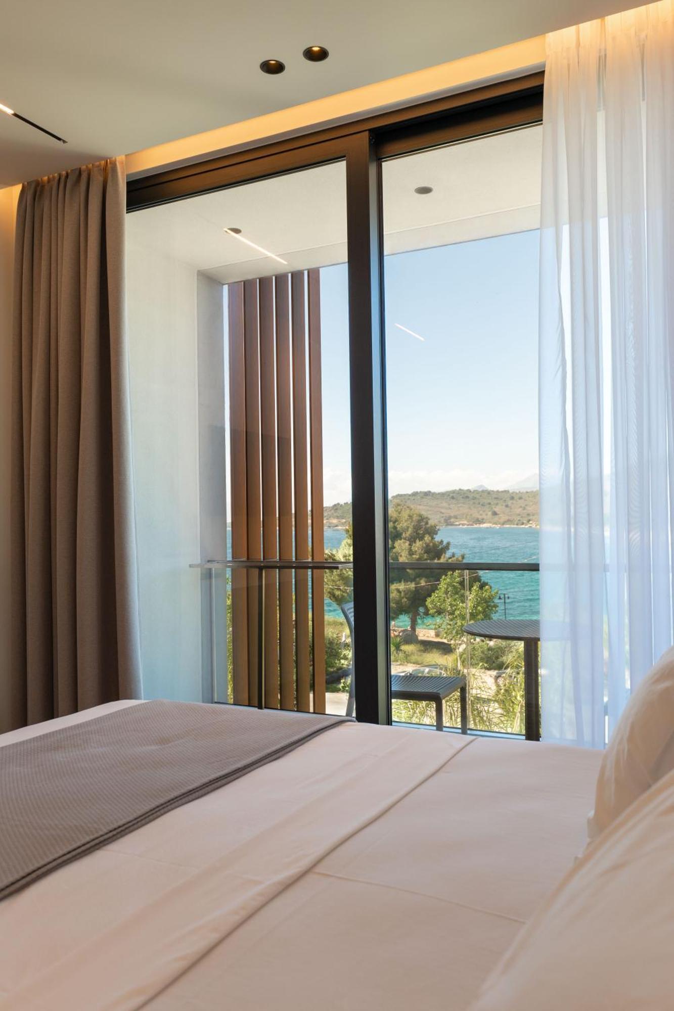 Euro Hotel Ksamil Eksteriør billede